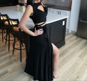 Black simple fitted cowl neck crop top.