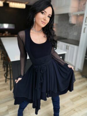 Short navy blue dress.