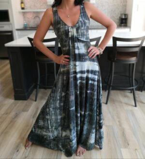 Maxi greenish/gray tie-dye dress.