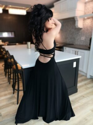 Black maxi v-neck backless dress.