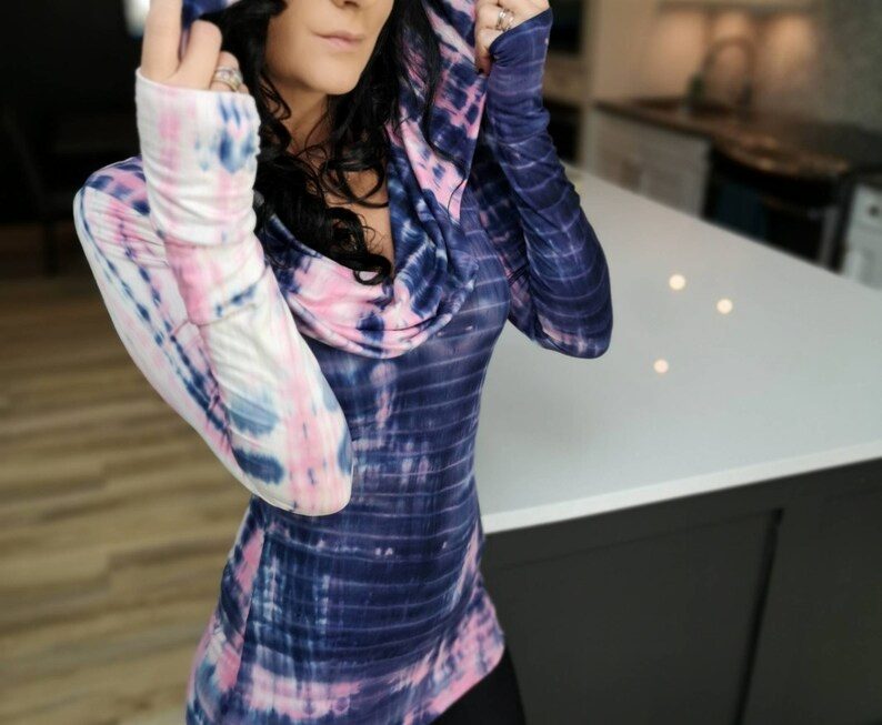 Hooded pink and navy tunic top.