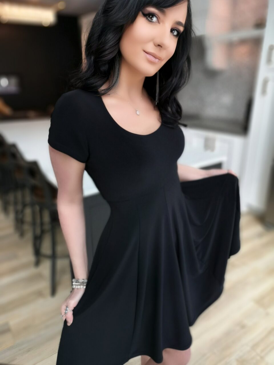 Cute little black dress.