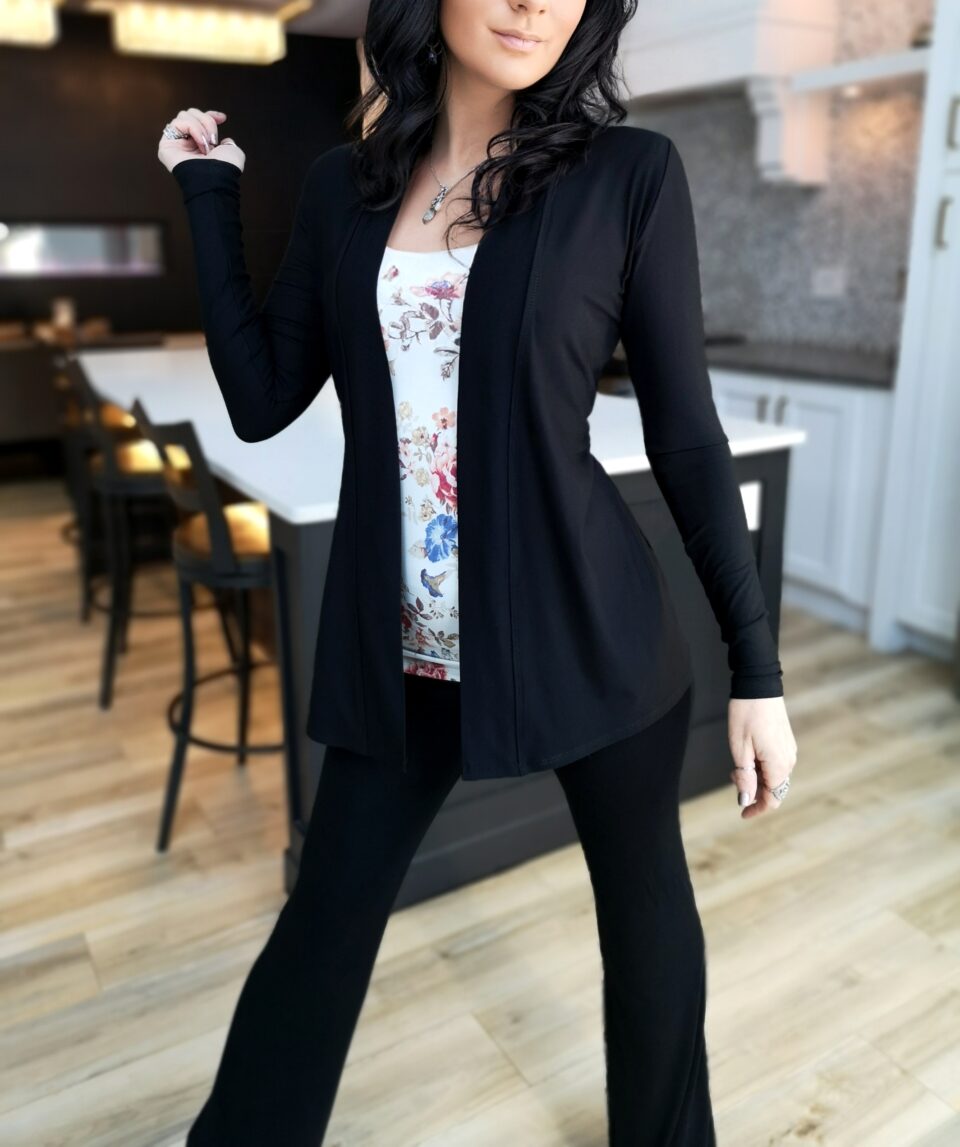 Fitted long-sleeve black cardigan, bamboo blend.