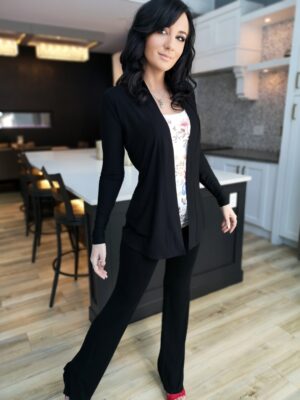Fitted long-sleeve black cardigan, bamboo blend.