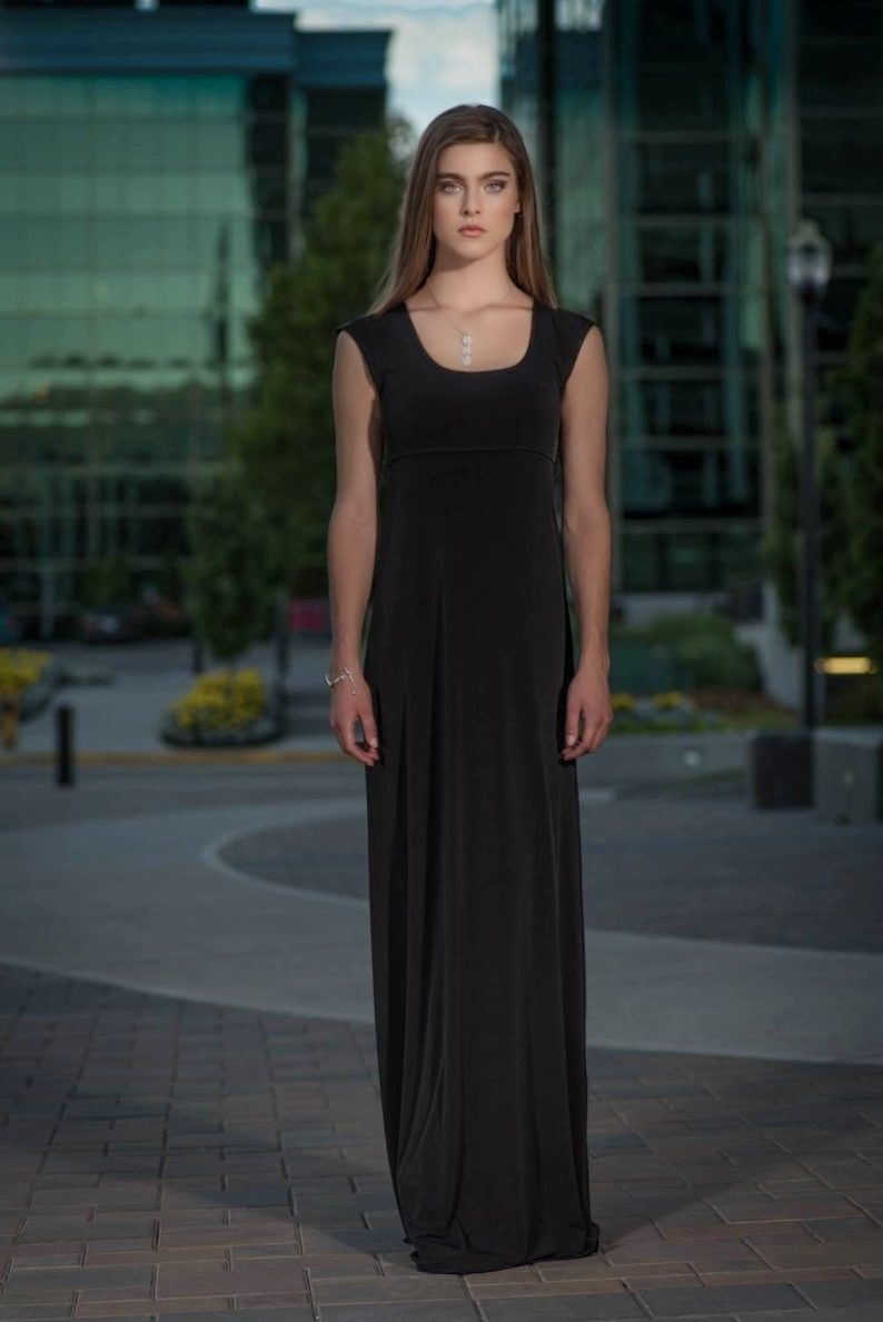 Solid black cap sleeve fitted maxi dress.