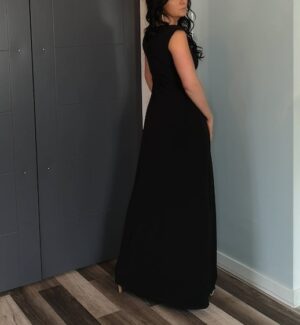Black cap sleeve fitted maxi dress.