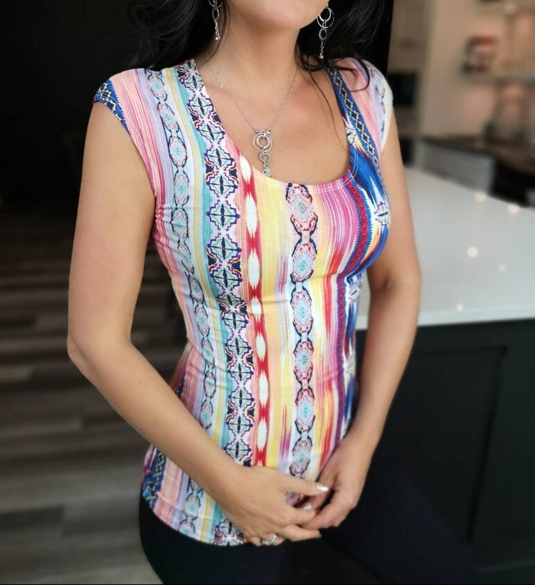 Mexican-style multicolour fitted cap sleeve top.