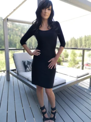 Fitted black dress.