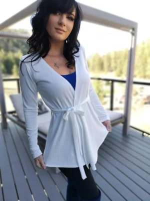 Ivory fitted but flowy cardigan.