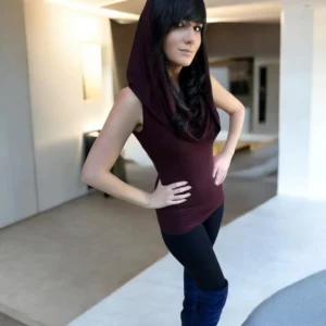 Merlot hooded sleeveless fitted tunic tops.