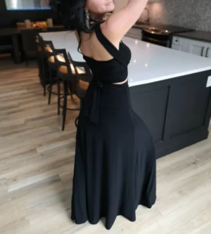 Black crop top tube top with two long, versatile ties.