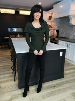 Hooded long sleeve lizard green tunic top.