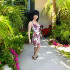 Mini floral print pink sundress.